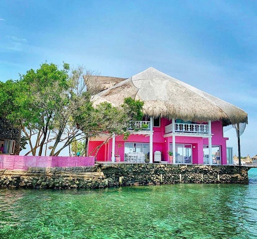 PRIVATE ISLANDS IN CARTAGENA